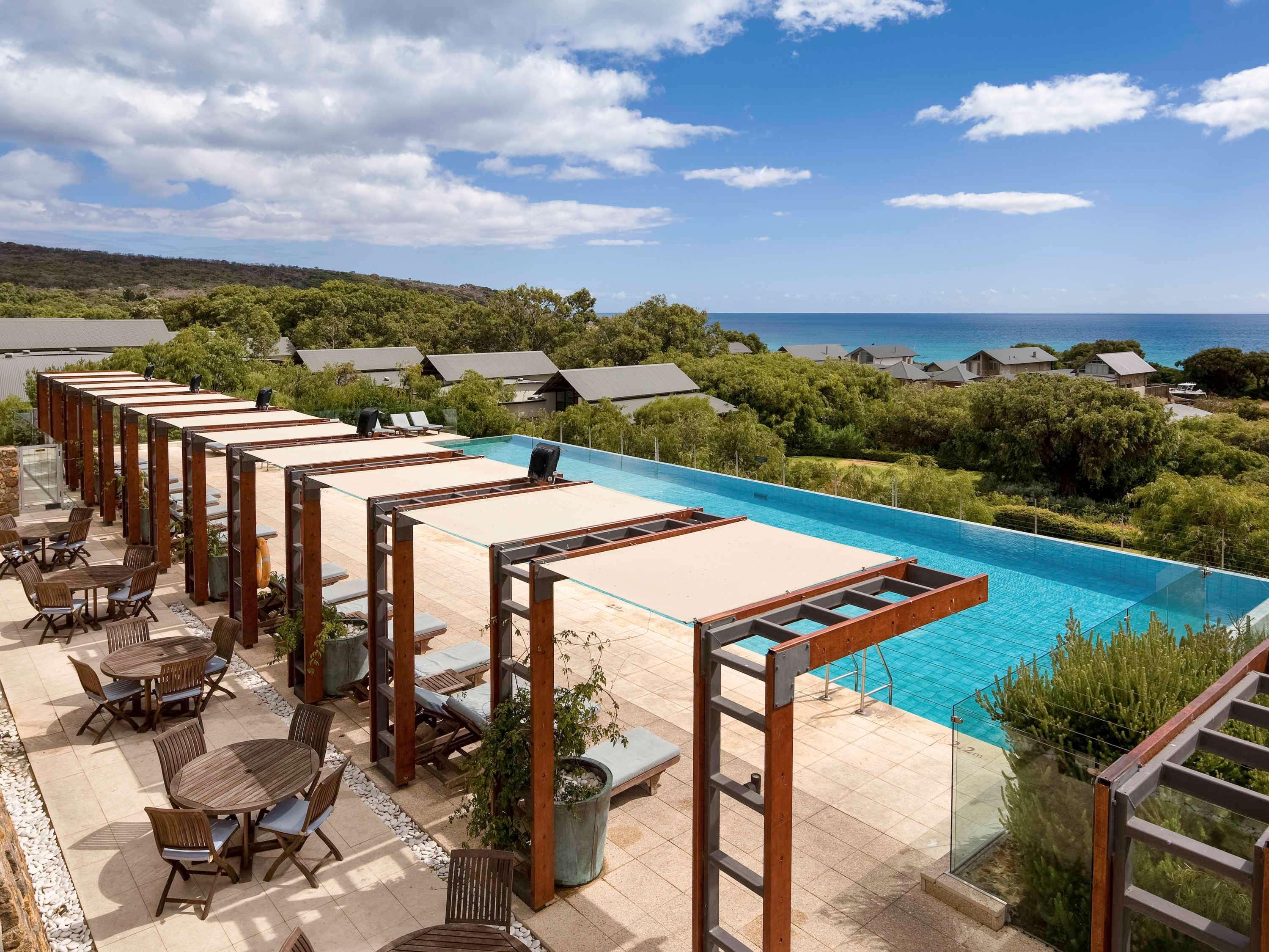 Pullman Bunker Bay Resort Margaret River Дансборо Екстер'єр фото The pool at the hotel