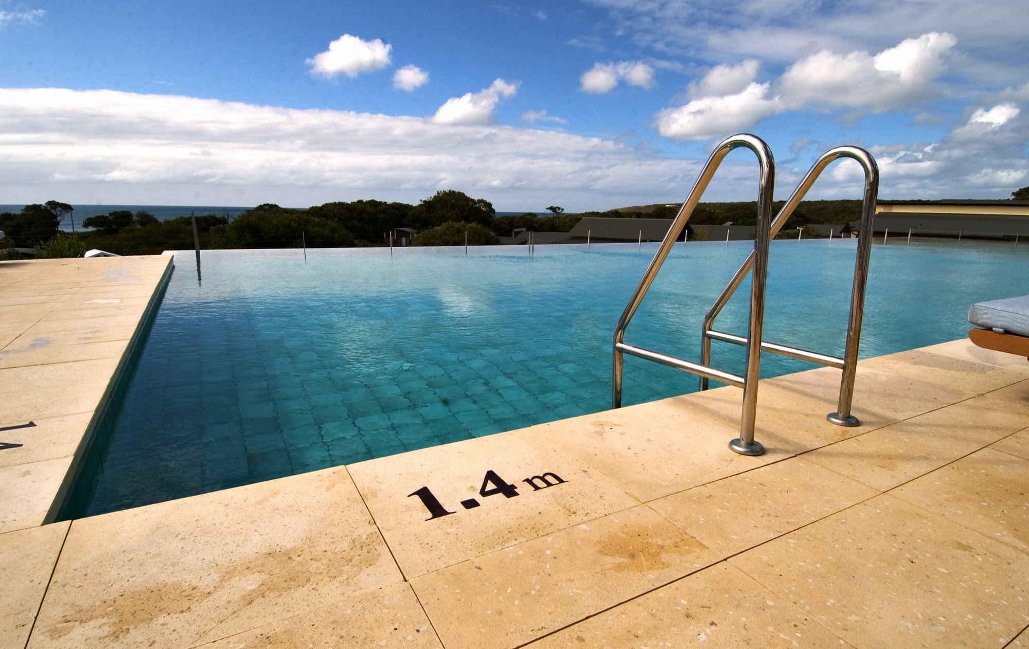 Pullman Bunker Bay Resort Margaret River Дансборо Екстер'єр фото The swimming pool at the hotel