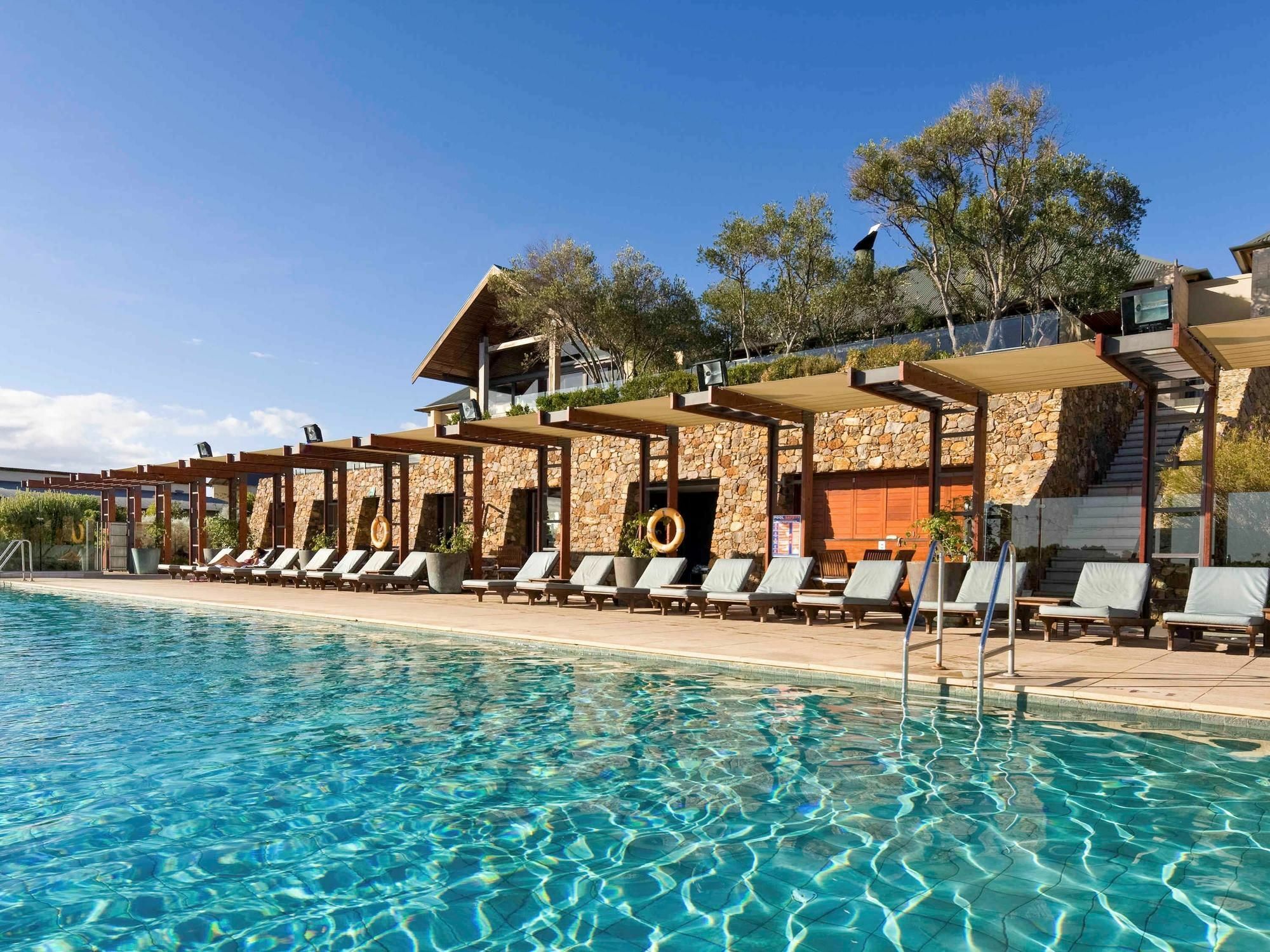 Pullman Bunker Bay Resort Margaret River Дансборо Екстер'єр фото The pool at the hotel